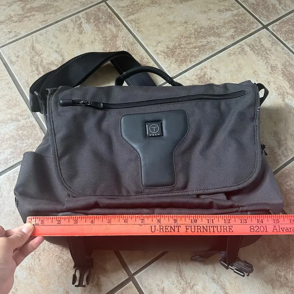 Tumi‎ T For Tech Briefcase Messenger Laptop Bag Crossbody Strap Black